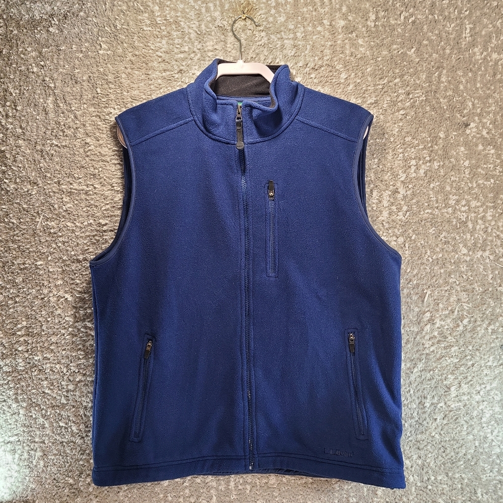 LL Bean Sweater Vest Mens M‎ Blue Full Zip Fleece Zippered Pockets Polartec Logo